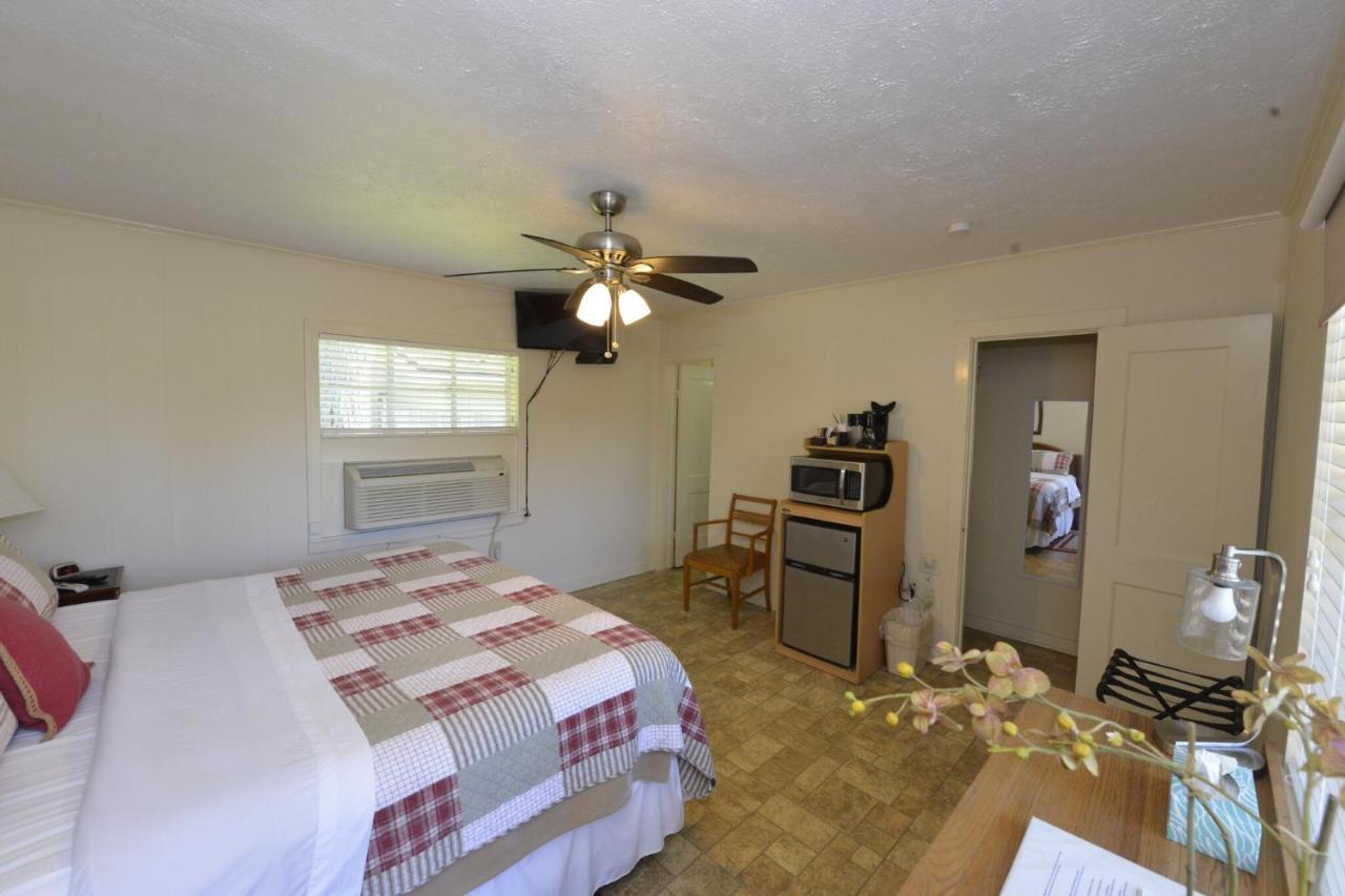 Shiner Country Inn מראה חיצוני תמונה